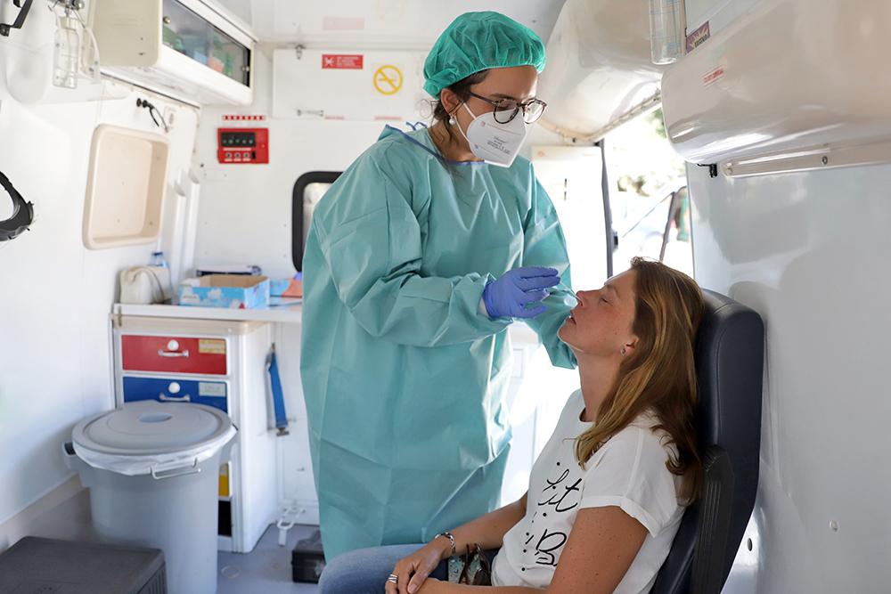 Unidade Móvel de Testes Rápidos à Covid-19 | Praia do Creiro