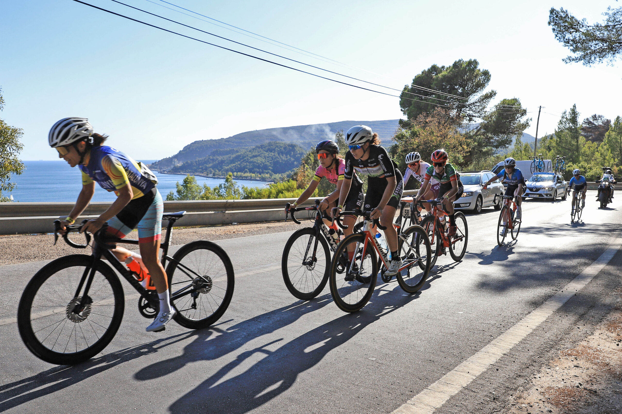 1.ª Volta a Portugal Feminina | passagem pela Serra da Arrábida