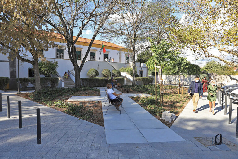 Requalificação do Largo 5 de Outubro