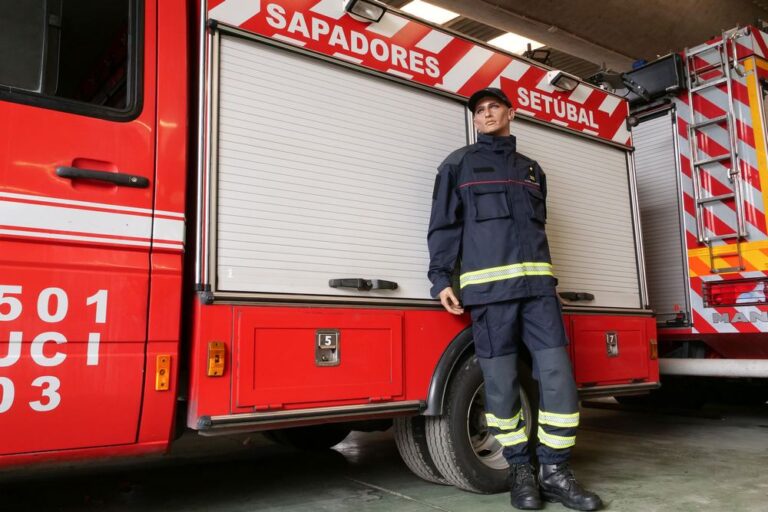 Novo fardamento - Bombeiros Sapadores de Setúbal