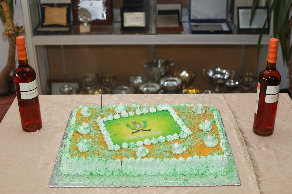 O Grupo Desportivo Setubalense Os 13 comemorou o centésimo aniversário numa cerimónia que incluiu a apresentação do hino da coletividade