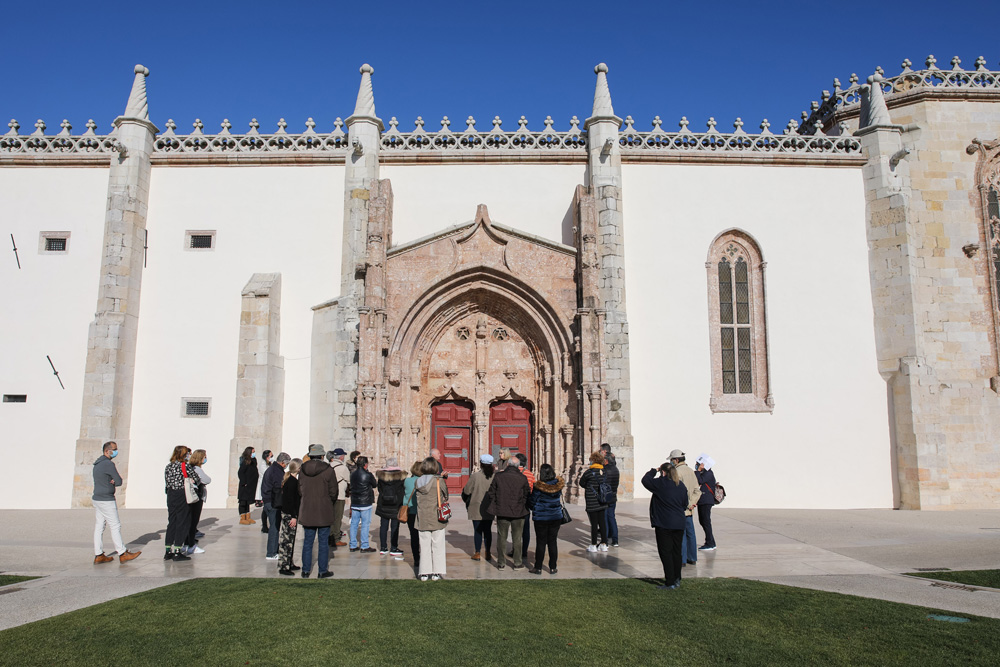 A escritora Isabel Stilwell participou na visita guiada ao Convento de Jesus "À volta de D. Manuel - 500 anos depois"