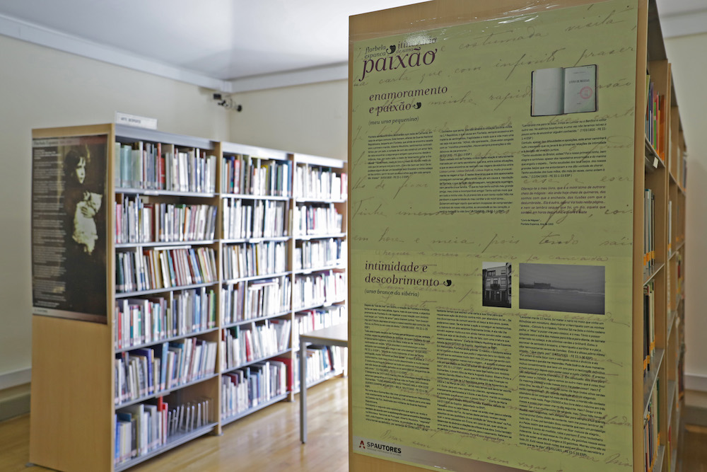 A exposição fotográfica e documental "Perdidamente", de homenagem a Florbela Espanca está patente entre os dias 2 e 31 de dezembro, na Biblioteca Pública Municipal