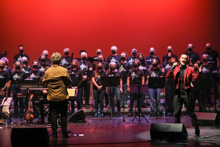 Setúbal Christmas Fest - Coral Luísa Todi convida Nuno Guerreiro