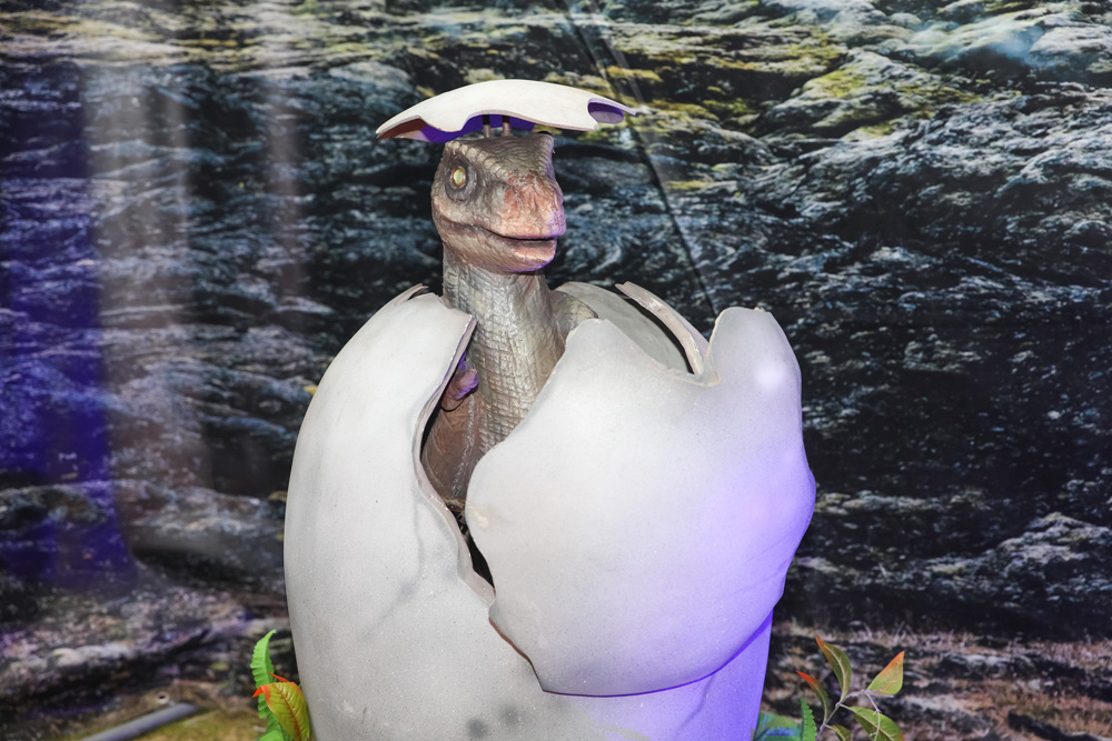 A exposição "O Mundo dos Dinossauros", patente entre 11 de dezembro e 9 de janeiro, no Largo José Afonso, integra o Setúbal Christmas Fest 2021