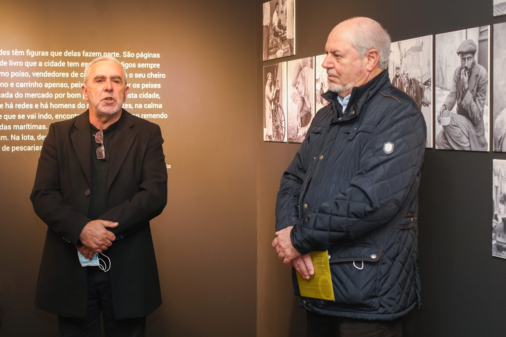 A exposição "40 Anos, 40 Imagens - Típicas de Setúbal", com fotografias de Fernando Pinho, está patente no Museu de Trabalho Michel Giacometti