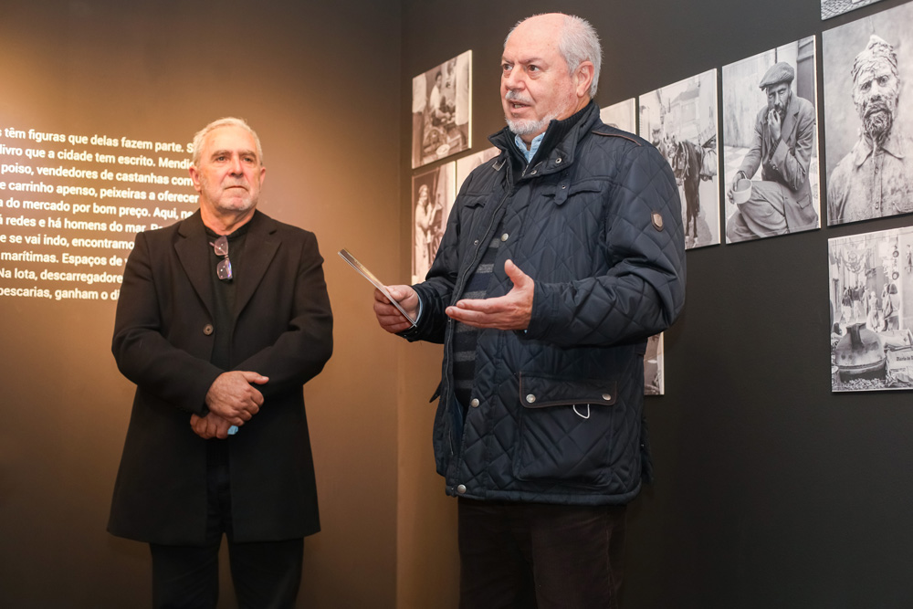 A exposição "40 Anos, 40 Imagens - Típicas de Setúbal", com fotografias de Fernando Pinho, está patente no Museu de Trabalho Michel Giacometti