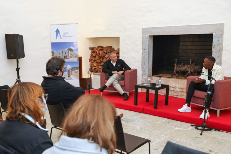 o primeiro encontro do ciclo Conferências do Forte contou com a participação de Pedro Pichardo