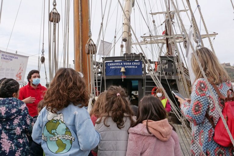 Exploraterra - nau Santa Maria e caravela Vera Cruz - visitas escolas