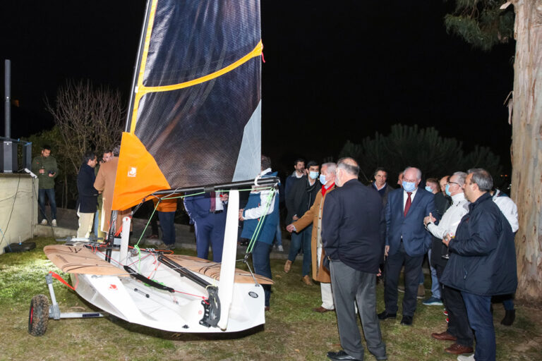 Apresentação do barco "PortStar", da LaserPerformance