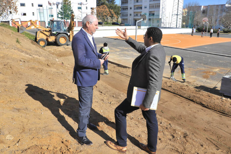 Ouvir a População, construir o Futuro. Visitas no terreno na Freguesia de São Sebastião