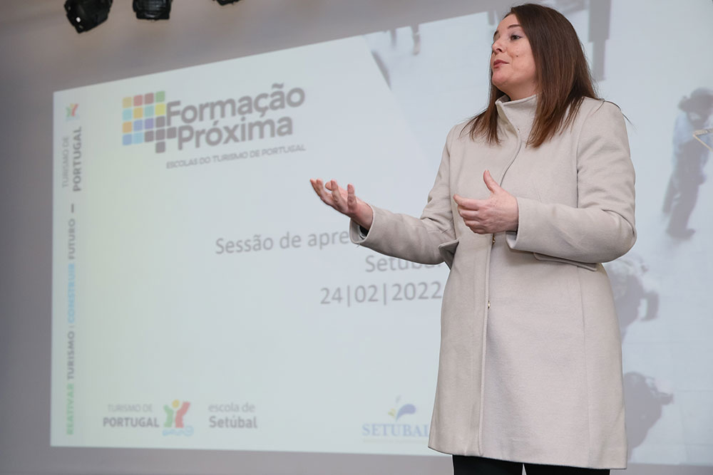 Formação + Próxima | sessão de apresentação