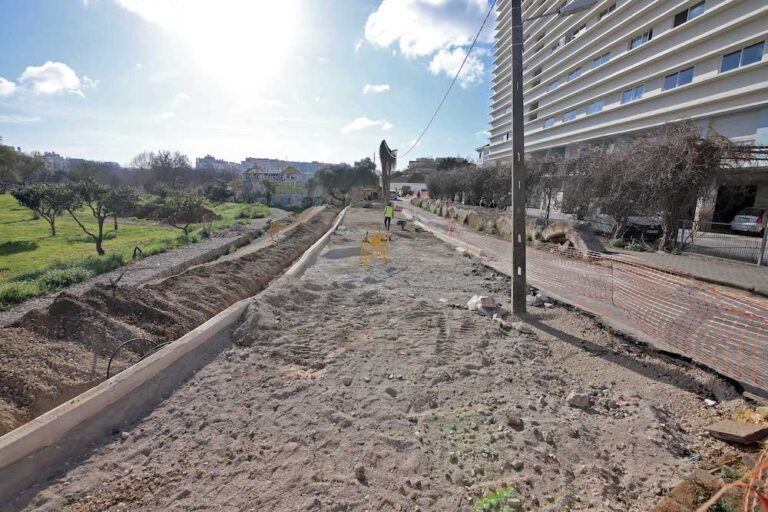 Operação urbanística na Rua dos Arcos | alargamento de via