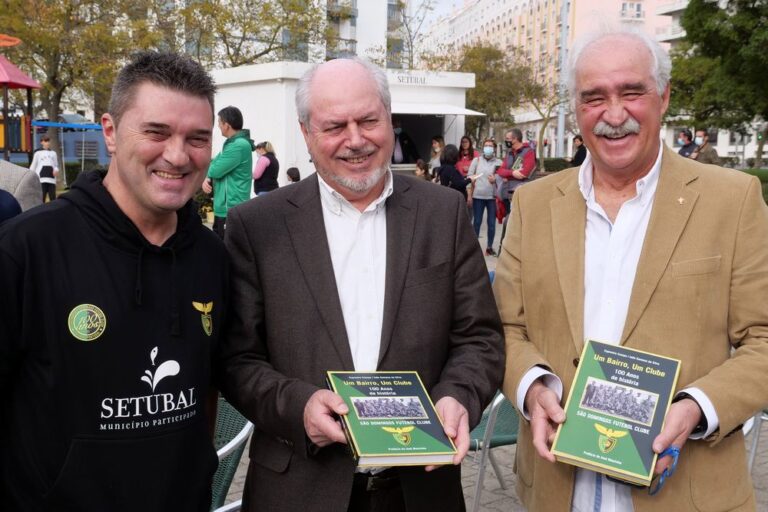 'Um Bairro, Um Clube - 100 anos de História' | livro do São Domingos Futebol Clube