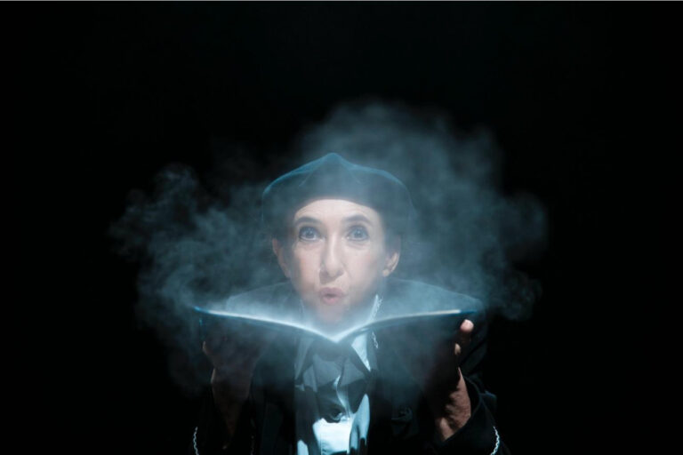 Dia Mundial do Teatro - O Pequeno Livro dos Medos