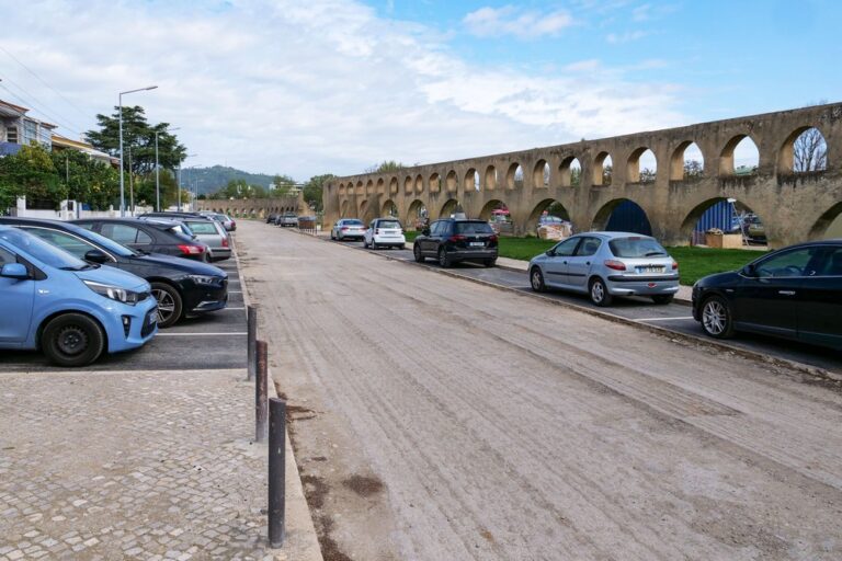 Requalificação urbanística na Rua dos Arcos