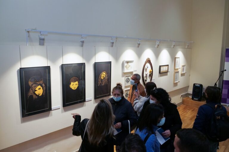 Exposição "Entre Nós" | 5.ª mostra de artes plásticas de trabalhadores da autarquia