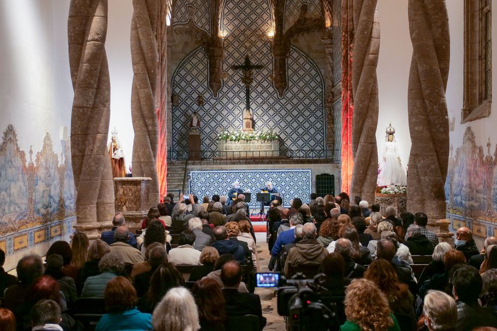 Concerto de homenagem a Adriano Correia de Oliveira | Comemorações do 25 de Abril