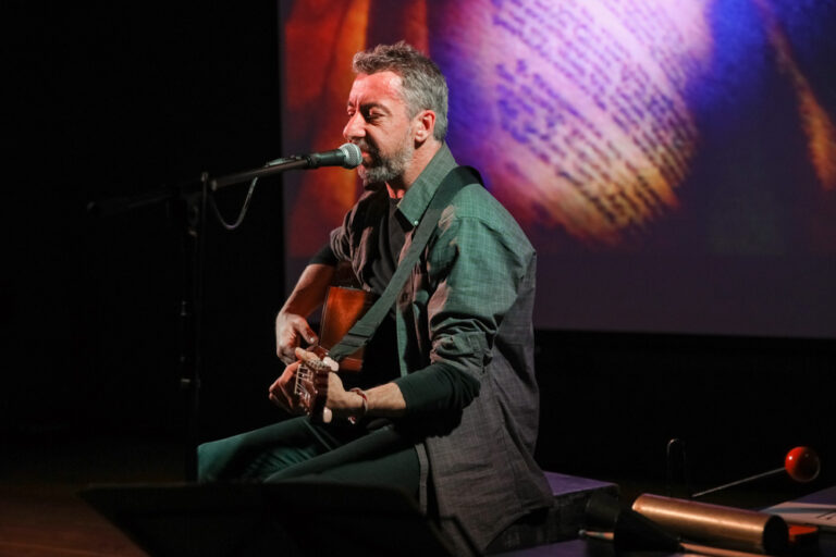 Concerto-teatral 'Levantei-me do Chão - Lado B'