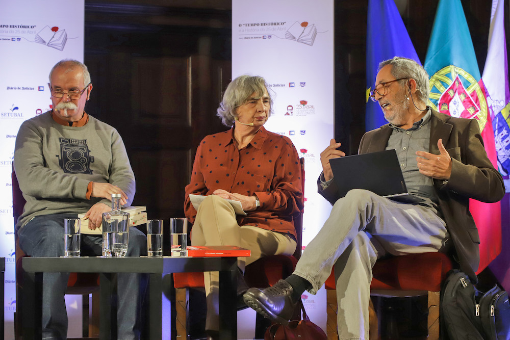 Comemorações 48 anos do 25 de Abril | Debate "O tempo histórico e a história do 25 de Abril"