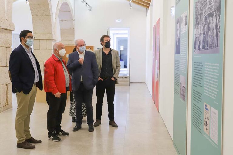 Centenário de José Saramago | Exposição "Voltar aos passos que foram dados"