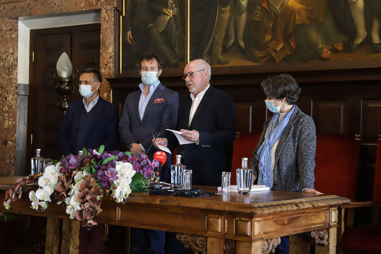 Transferência de Competências - conferência de imprensa 1 de abril