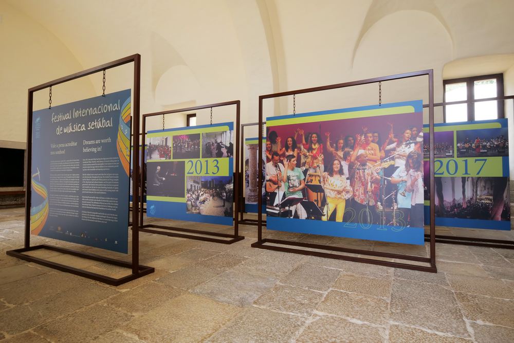 Festival Internacional de Música de Setúbal - exposição comemorativa do 10.º aniversário - Forte de Albarquel