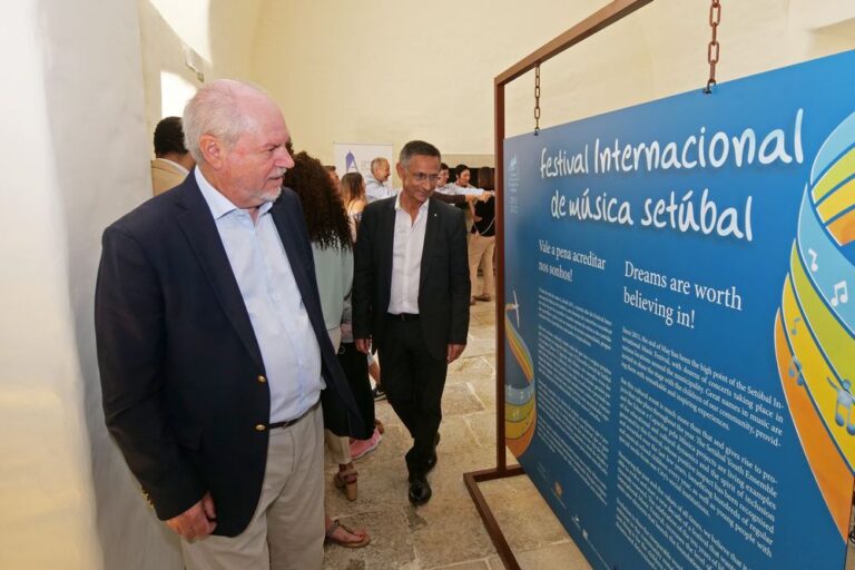 Festival Internacional de Música de Setúbal - exposição comemorativa do 10.º aniversário - Forte de Albarquel