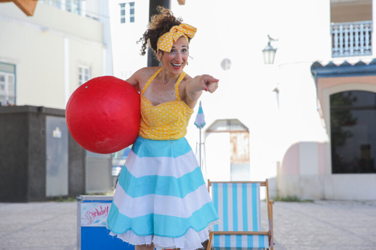 Festival Tem Graça | Holiday on Delay