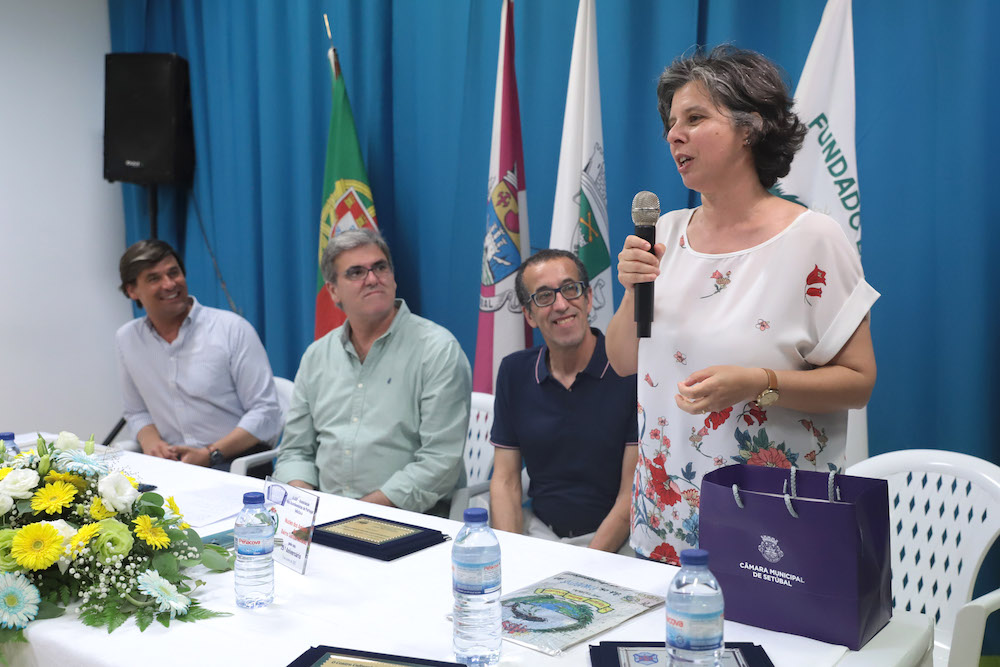 Vice-presidente da Câmara Municipal, Carla Guerreiro, nas celebrações do 29.º aniversário do Núcleo dos Amigos do Bairro Santos Nicolau.