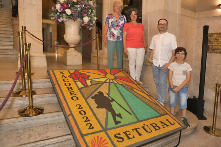 Tapete de arte efémera - Caminhos de Santiago