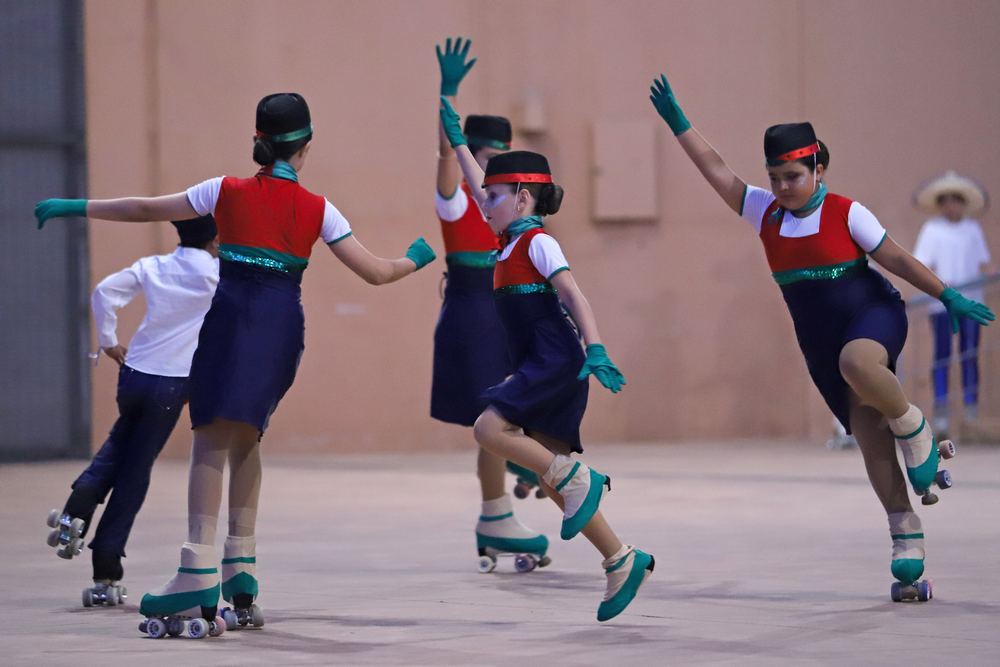 XIII Patinar ao Luar - A Volta ao Mundo em 80 Dias - Clube Patinagem do Sado