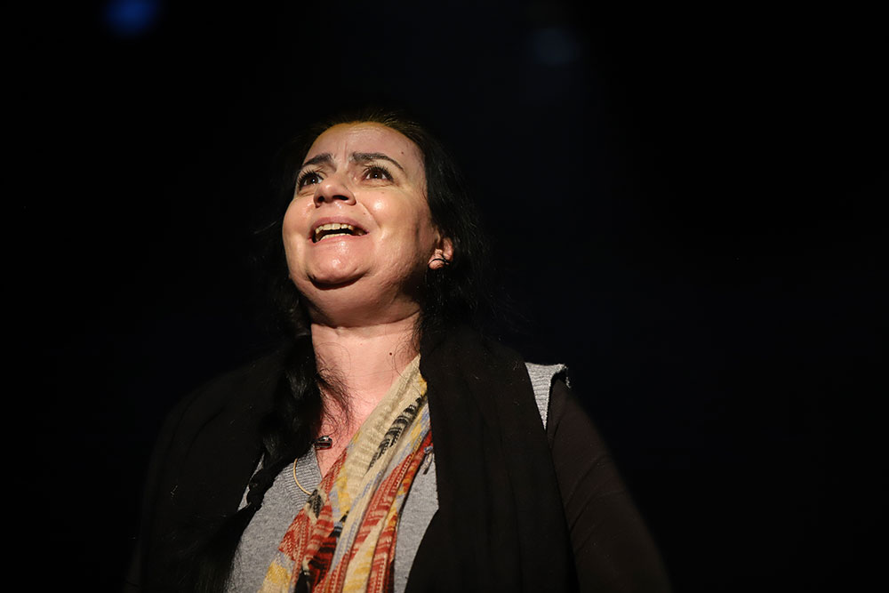 "Migrantes". Festival Setúbal Voz. Coro Setúbal Voz e Atelier de Ópera de Setúbal.