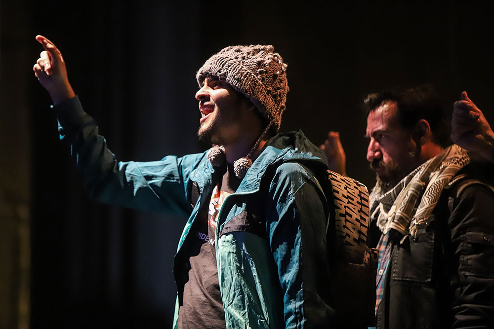 "Migrantes". Festival Setúbal Voz. Coro Setúbal Voz e Atelier de Ópera de Setúbal.