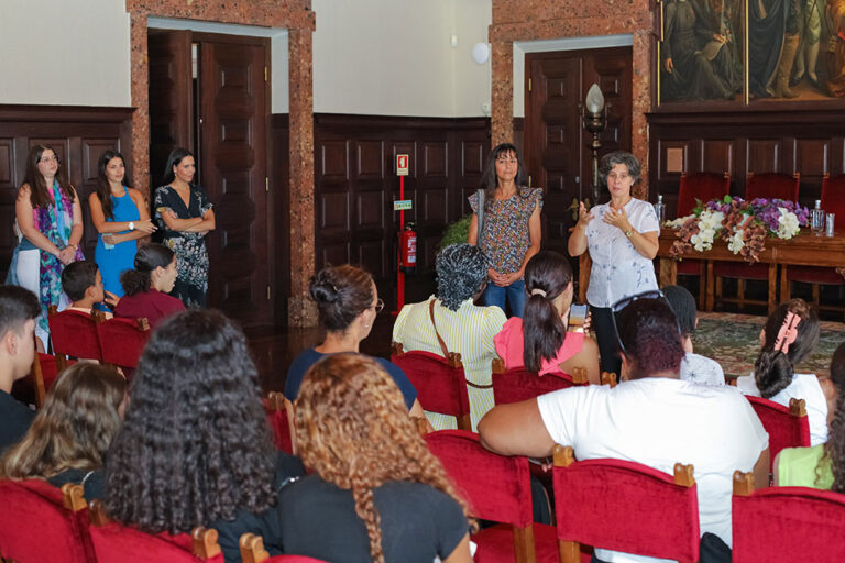 Visita de jovens de Bobigny a Setúbal - intercâmbio no âmbito das celebrações de 20 anos de geminação entre os dois municípios(3)
