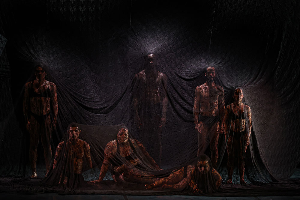 "Corpo Clandestino" dançou no Fórum Municipal Luísa Todi