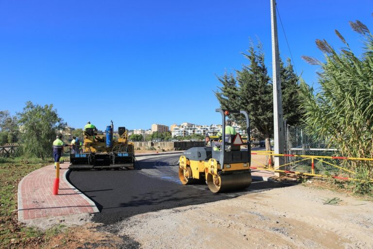 Pavimentação do Parque de Estacionamento dos Pelezinhos - Várzea