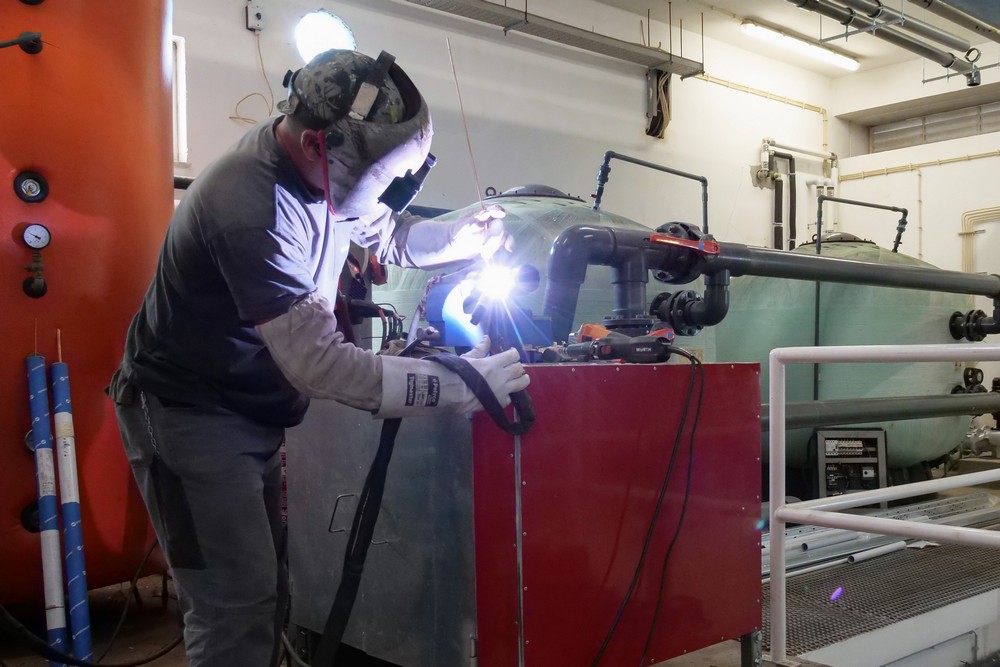 Obras de beneficiação da Piscina Municipal de Azeitão