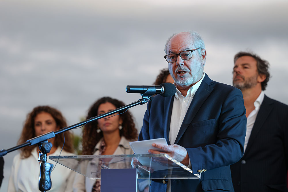 Presidente da Câmara, André Martins, discursa na receção à comunidade educativa.