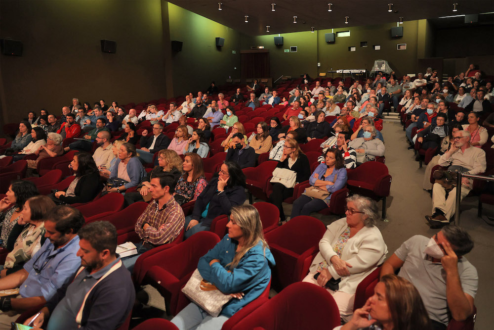 Sessão de esclarecimento em Azeitão sobre transportes públicos