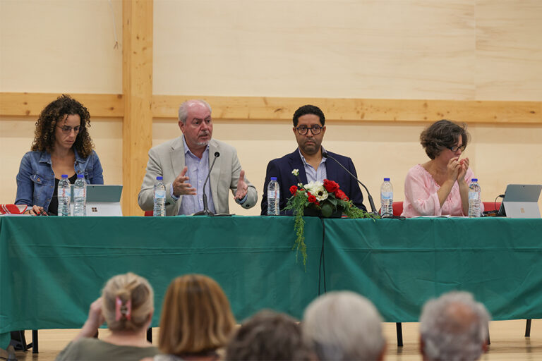 Sessão Pública sobre a Prestação do serviço público de Transportes pela Alsa Todi - Auditório Bocage - Freguesia de São Sebastião