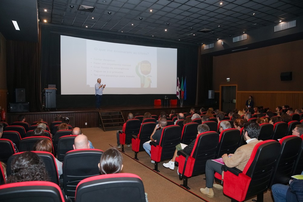 Workshop “Como gerir as nossas poupanças e como aprender a gerir o nosso orçamento”