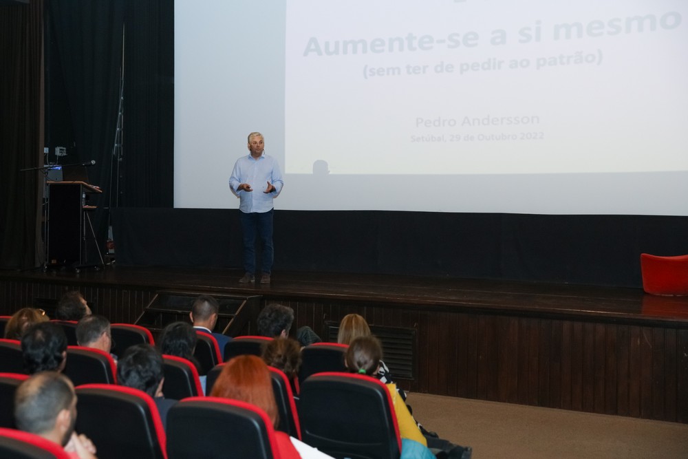Workshop “Como gerir as nossas poupanças e como aprender a gerir o nosso orçamento”