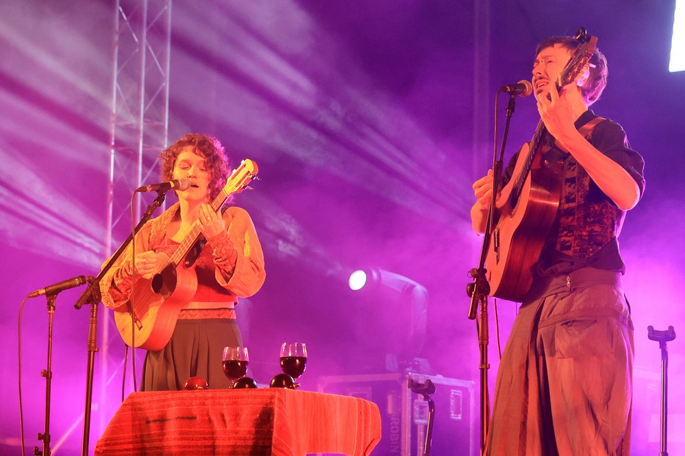 Concerto do duo argentino Aquamadera na Praça de Bocage, no âmbito da EXIB Música 2022.