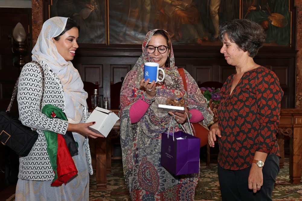 Receção a Sultana Khaya, ativista do Saara Ocidental, nos Paços do Concelho pela vice-presidente Carla Guerreiro