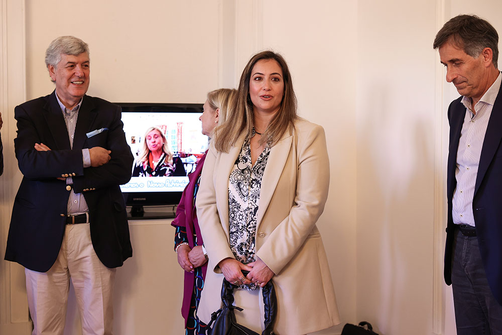 Inauguração da exposição A Arte e o Néctar da Vida, que reúne trabalhos de oito pintores e textos de oito pensadores na Galeria Municipal do Banco de Portugal.