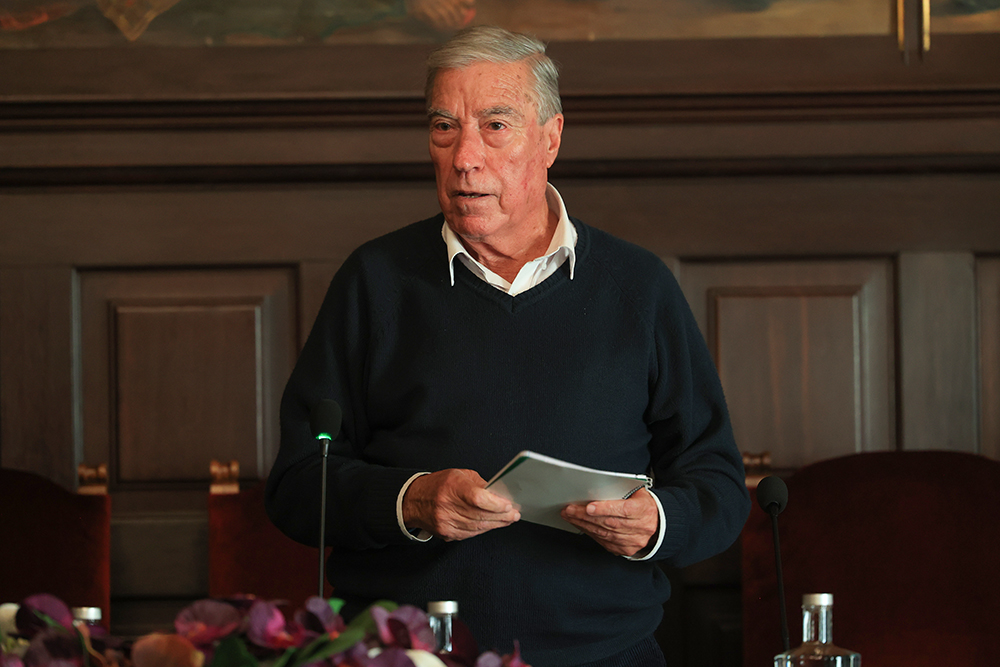 Biografia de Carlos Cardoso apresentada no Salão Nobre dos Paços do Concelho