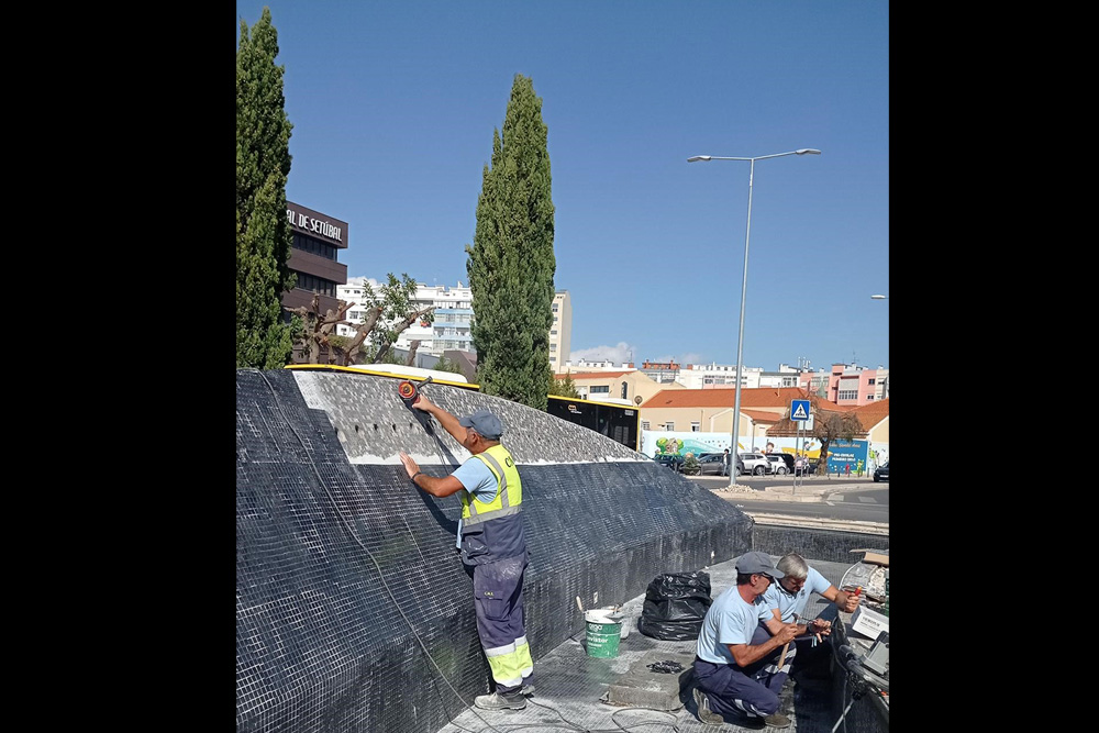 Fonte dos Ciprestes reabilitada.