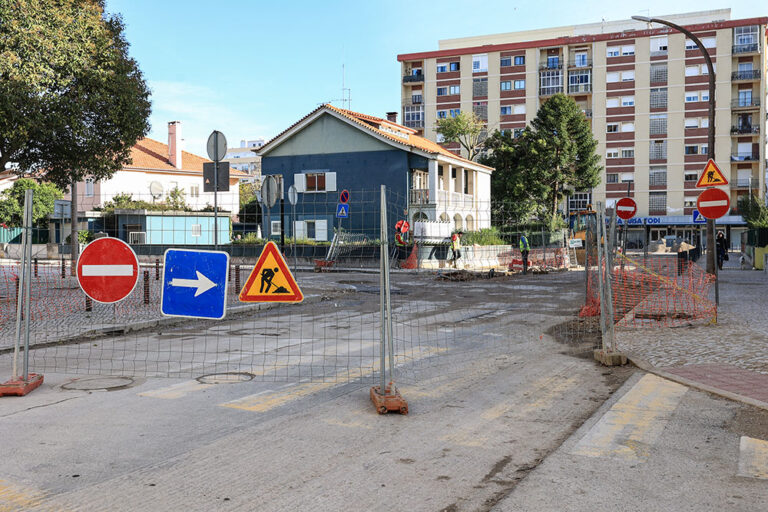 Obras de requalificação do espaço público e rede de esgotos - Montalvão 2023