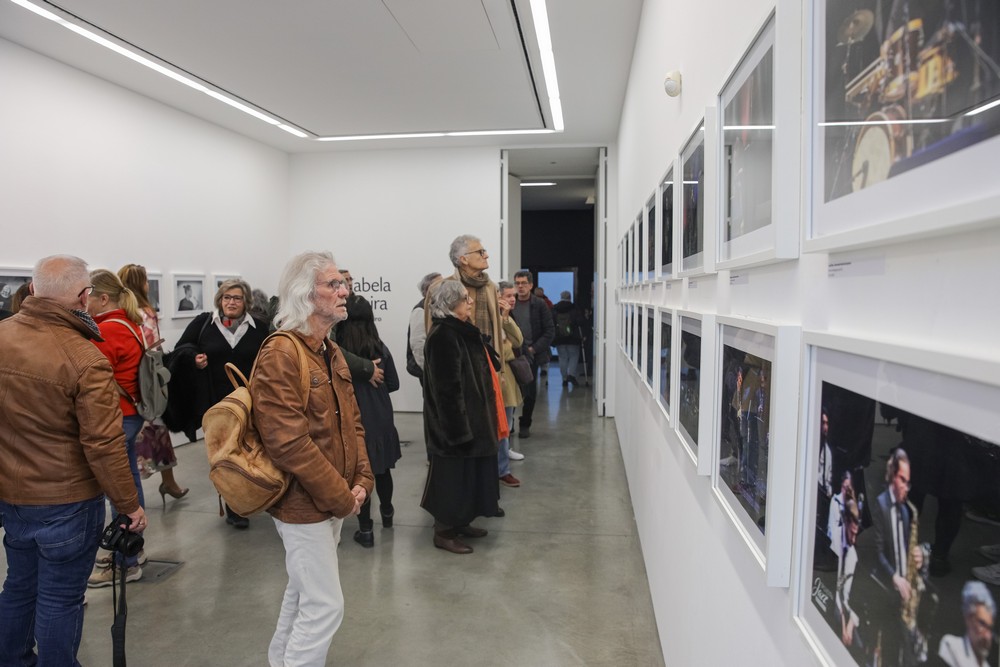 Exposição "De Corpo Inteiro" mostra gente do jazz